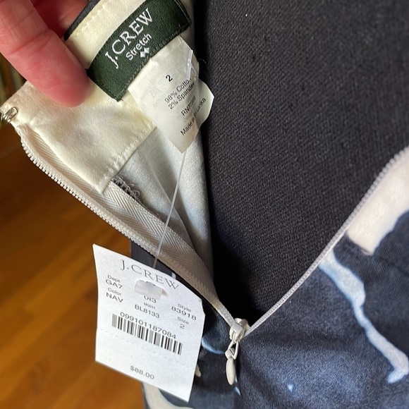 J. Crew 💯 Stretch Cotton A-Line Flower Skirt Size 2 - Picture 4 of 6